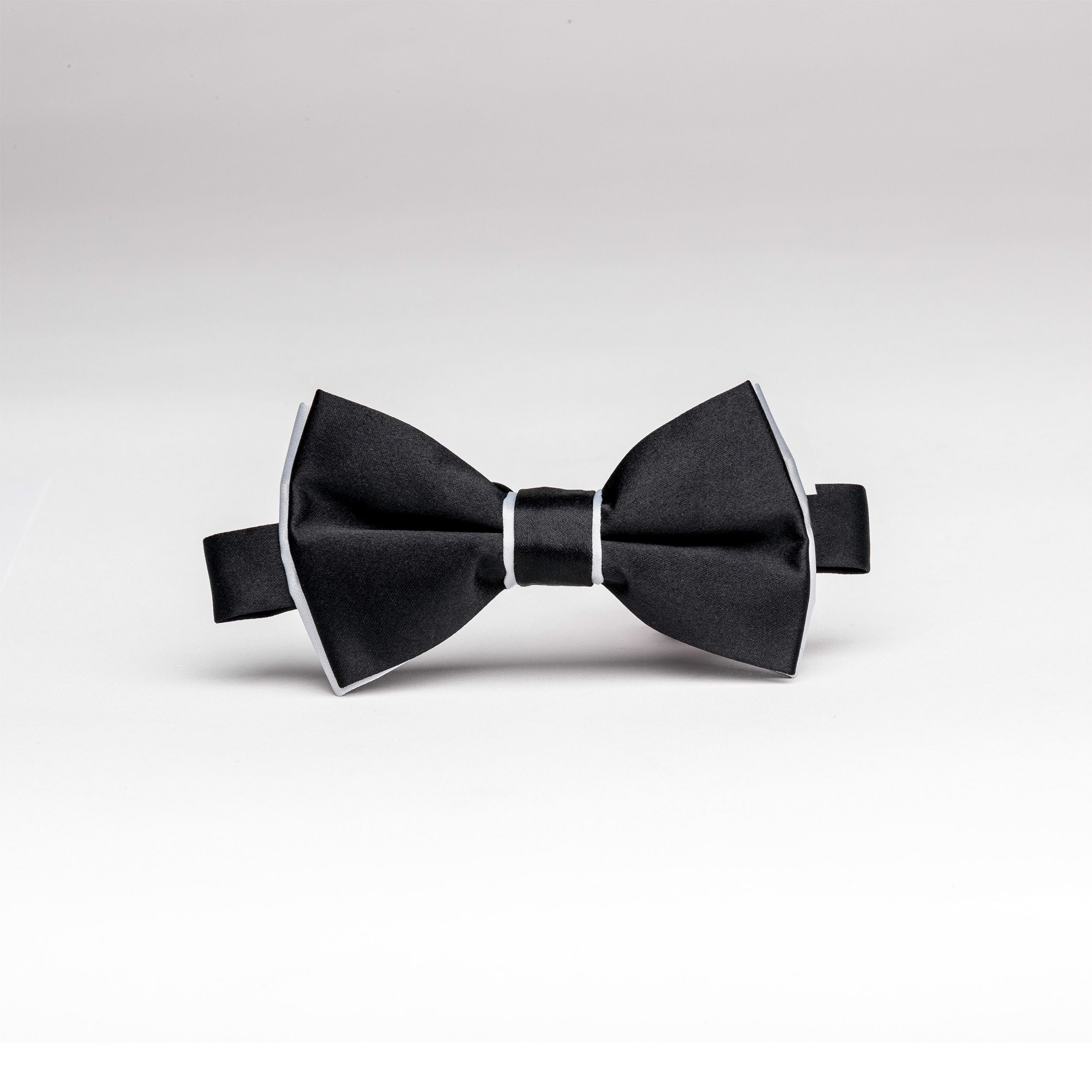 Black & Silver Gray Trim Poly/Linen Bow Tie
