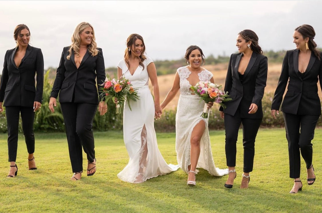 Breaking Tradition: How Bridesmaids in Tuxedo Suits Are Revolutionizing Wedding Style